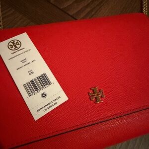 Tory Burch Wallet on Chain